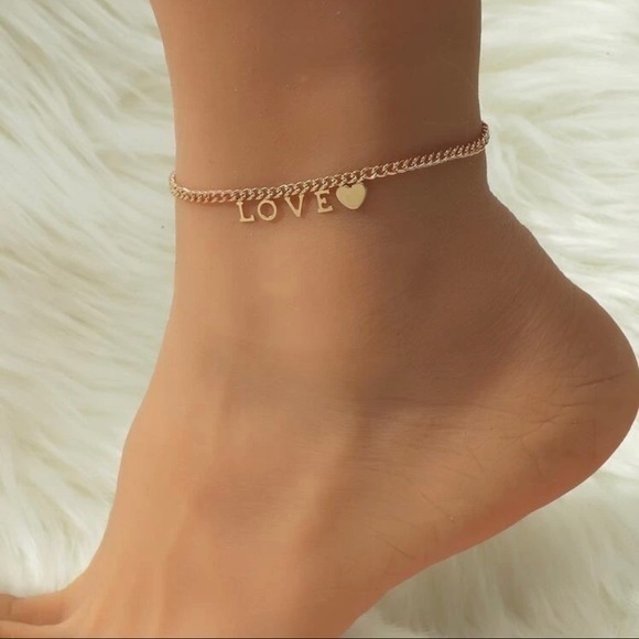 Unbranded Jewelry - 3/$30 💛 Love Chain Anklet